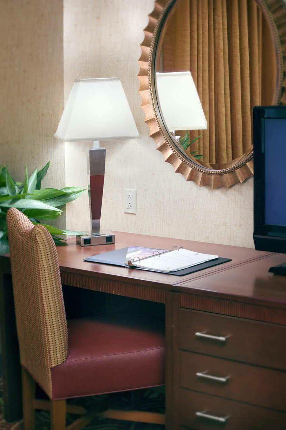 Embassy Suites San Marcos Hotel Conference Center Dış mekan fotoğraf